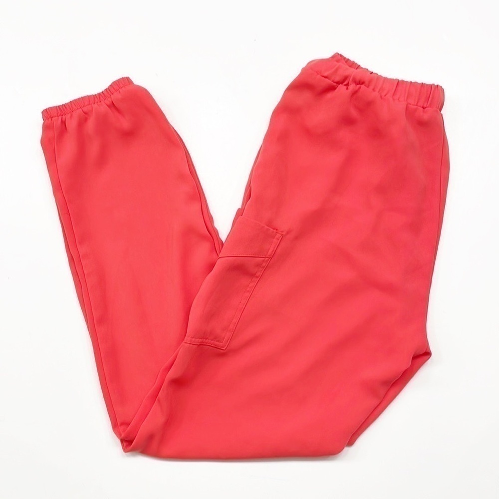 Active USA salmon pants